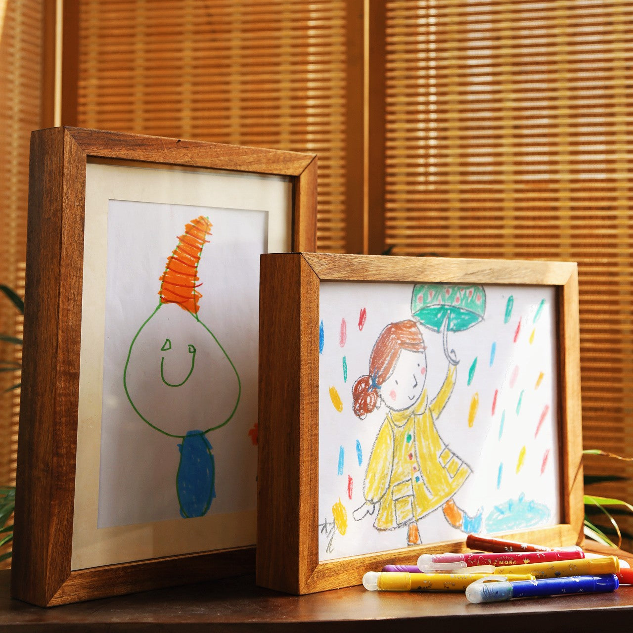 Story Maker Wooden Kids Drawing Display Frame